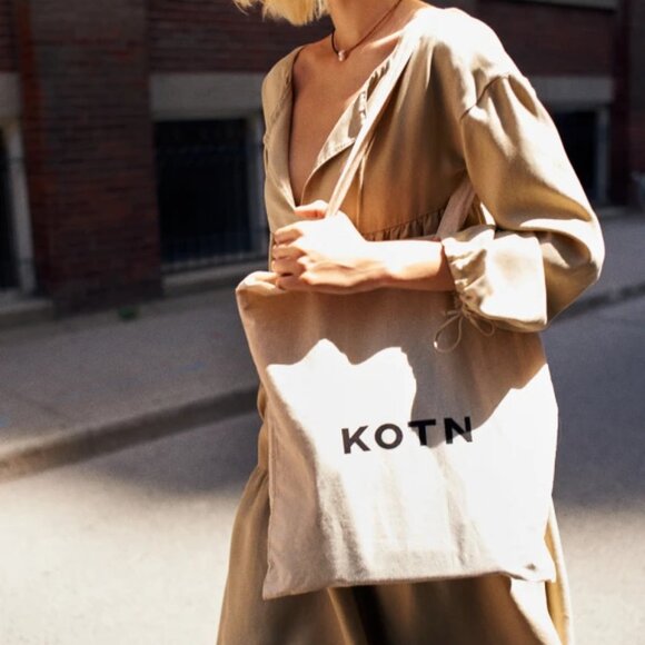 Kotn Poet Dress, Sand, size 4-6 - Picture 4 of 4